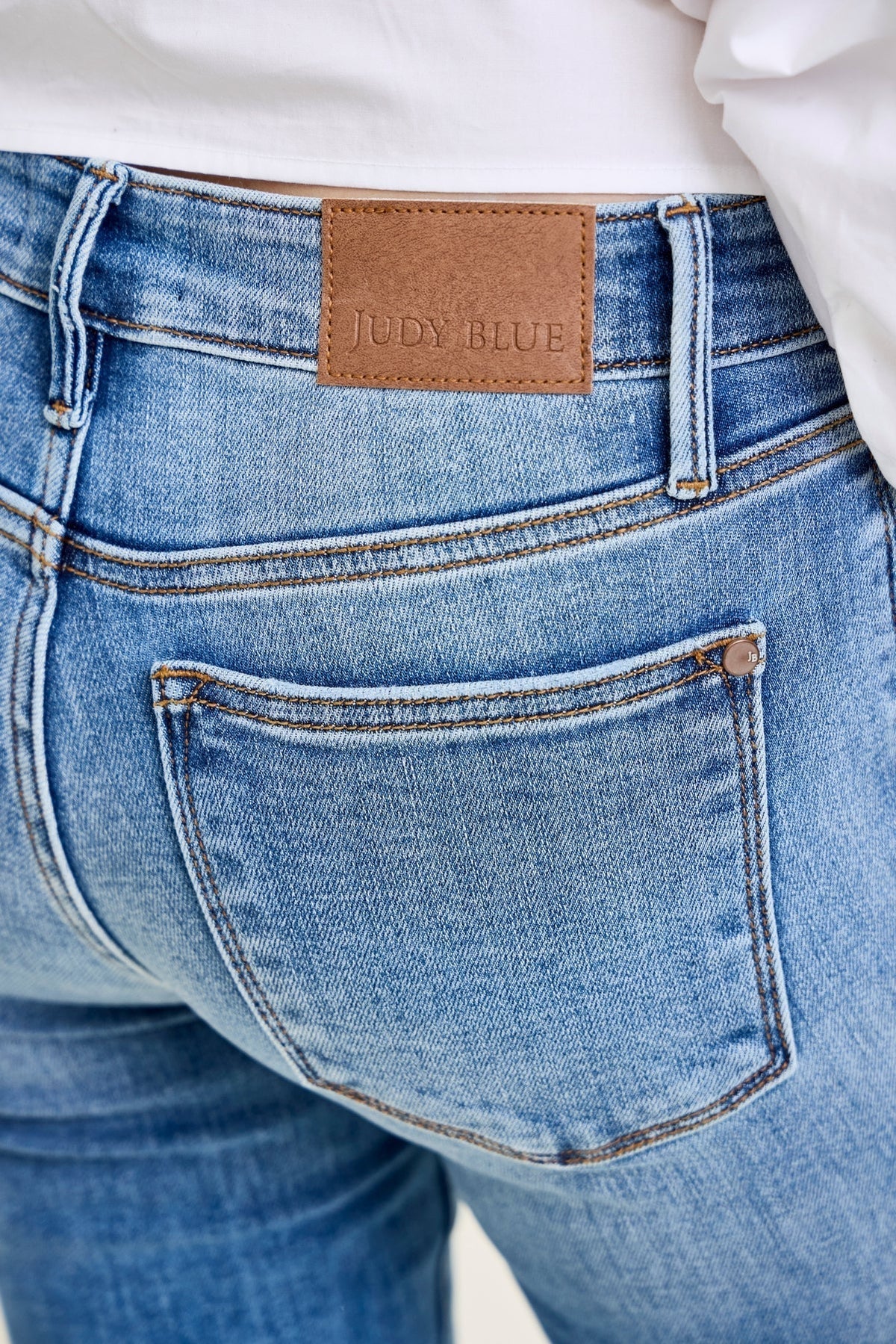 Women's High Waist Straight Leg Jeans