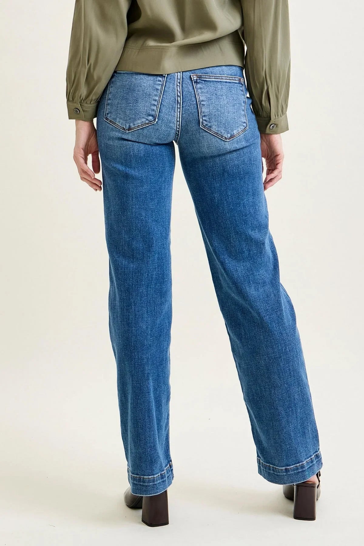Women's High Waist Straight Leg Jeans